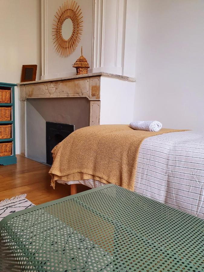 Appartement Palmiers et Crocos du vieux Nîmes Extérieur photo