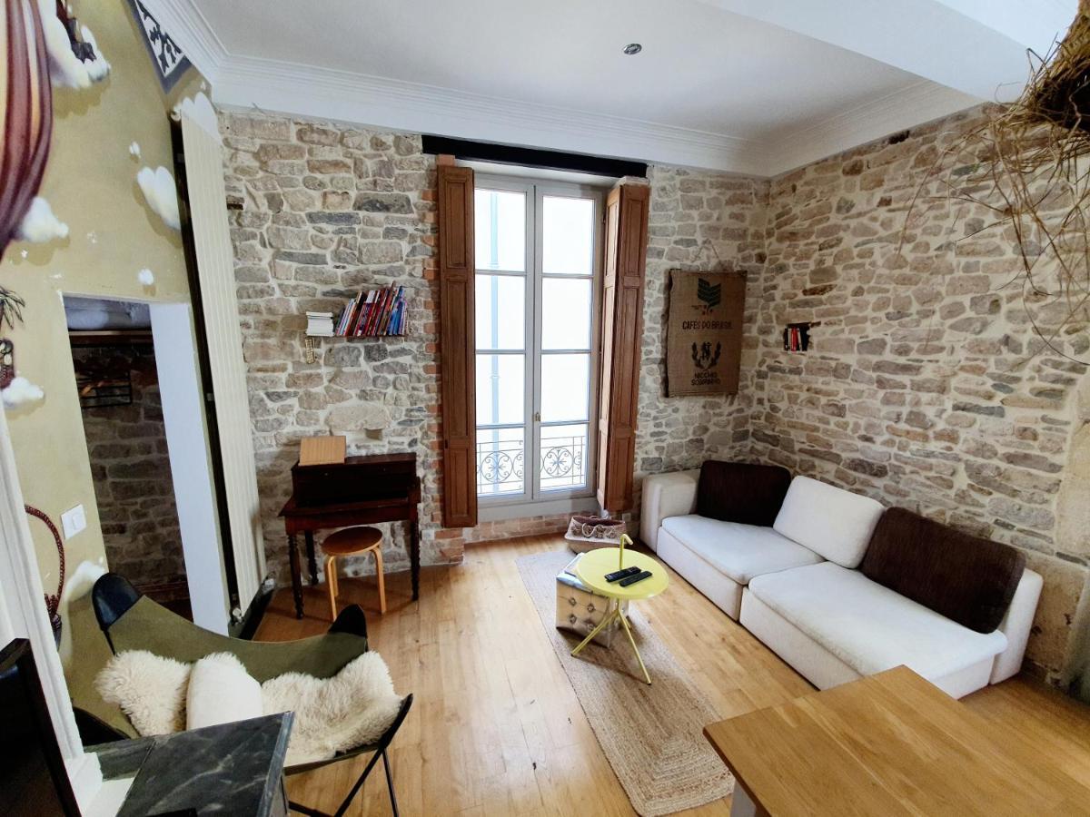 Appartement Palmiers et Crocos du vieux Nîmes Extérieur photo