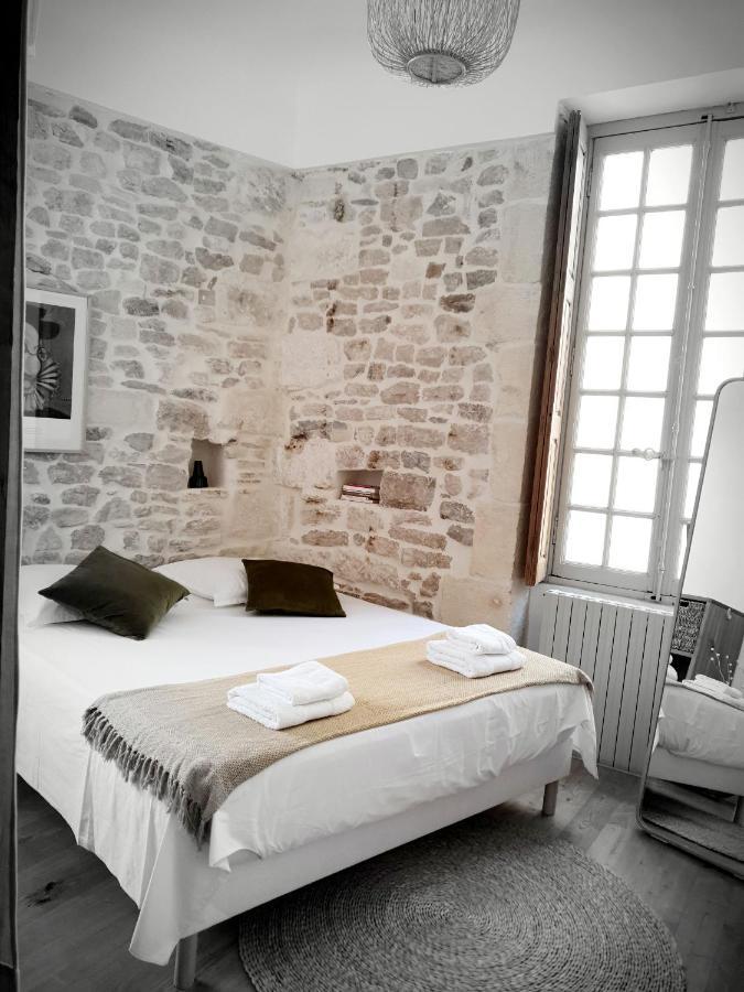 Appartement Palmiers et Crocos du vieux Nîmes Extérieur photo